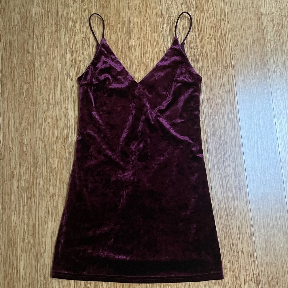 Kendall & Kylie Crushed Velvet Slip Dress